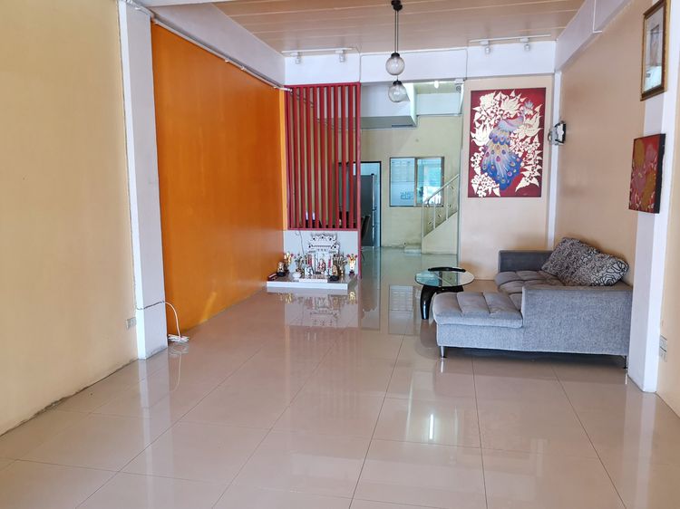 ตึกพาณิชย์ 3ชั้น ถนนวงแหวนรอบกลาง ท่าศาลาเชียงใหม่ ขายพร้อมมีผู้เช่า ทำเลสวย รับนายหน้า รูปที่ 4