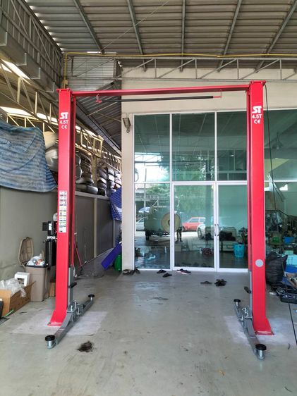 ลิฟท์ยกรถ 2 เสา คานบน 4.5 ตัน ยี่ห้อ ST STRONG  รูปที่ 2