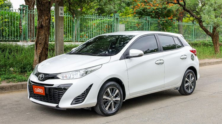 Toyota Yaris 2019 1.2 Mid Sedan เบนซิน ไม่ติดแก๊ส เกียร์อัตโนมัติ ขาว รูปที่ 3