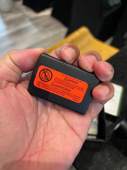 ไฟแช็ค ซิปโป้ แท้ Dissizit Los Angeles Black Registered D Zippo Lighter 2011 ของใหม่ รูปที่ 6