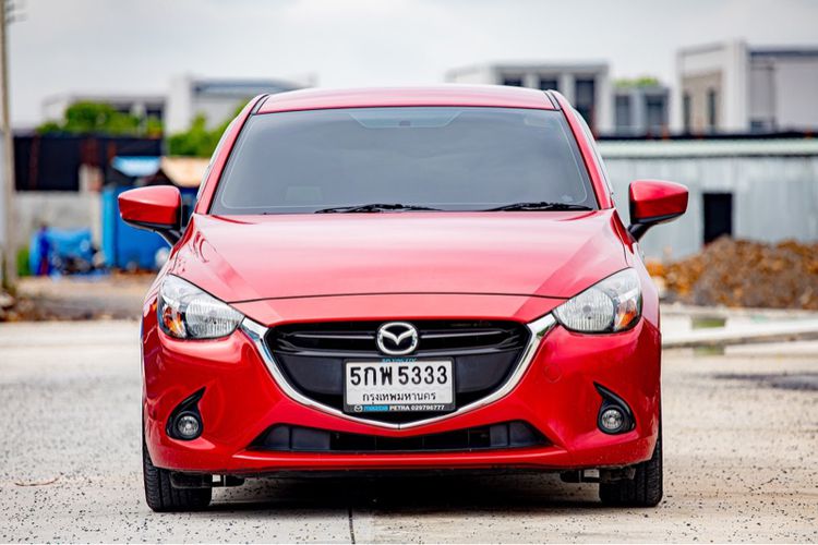 Mazda Mazda 2 2016 1.3 High Plus Sedan เบนซิน ไม่ติดแก๊ส เกียร์อัตโนมัติ แดง รูปที่ 2