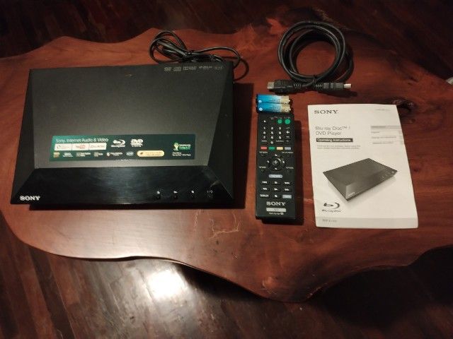 เครื่องเล่นบลูเรย์​โช​นี่​รุ่น​บอ​ลโลก​BDP-S1100​พร้อมรีโมต, สายHDMIแท้โรงงานและคู่มือครบชุด รูปที่ 5