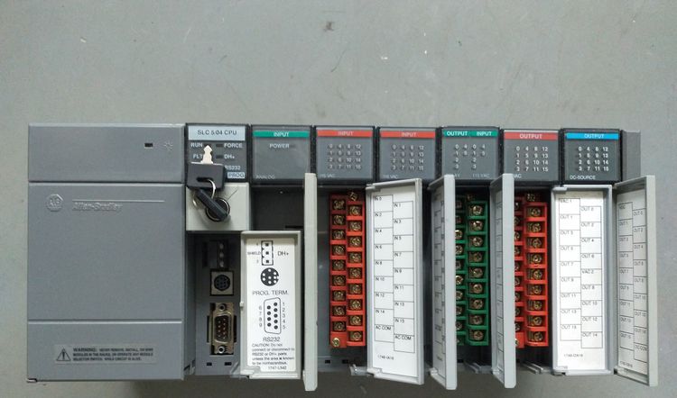 Allen Bradley SLC5000 รูปที่ 2