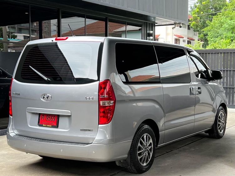 Hyundai H-1  2020 2.5 GRAND STAREX Van ดีเซล ไม่ติดแก๊ส เกียร์อัตโนมัติ เทา รูปที่ 3