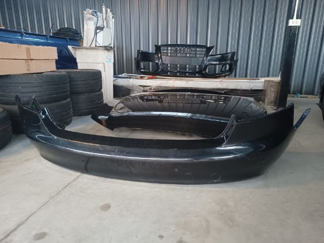 กันชน audi A5 ฝากระโปรงหน้าหลัง audi A5 สภาพสวย ไม่มีชน ถอดตั้งแต่ป้ายแดง ราคา 15,000 ติดต่อ 0816114094 รูปที่ 3