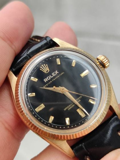 ลดราคา Rolex Vintage black Dial Ref.6567 9k Solid Gold  