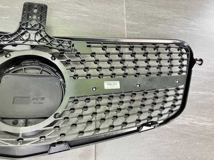 กระจังหน้า สปอยเลอร์หลัง Benz W212 ทรง Daimond ดาวกระจกพร้อมดาวจมฝากระโปรงหน้า รูปที่ 4