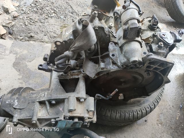 เกียร์ออโต้ขับสี่ ฟอร์ดเอสเครป Ford Escape 4WD รูปที่ 5