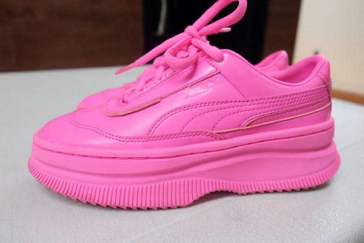 รองเท้า Sneakers รูปที่ 9
