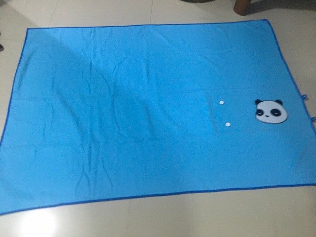 หมอนผ้าห่ม สีฟ้า ขนาด 110x150 ซม 100 บาท รูปที่ 3