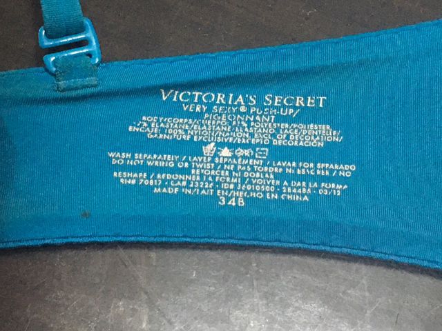 ชุดชั้นใน Victoria's Secret บราเซียร์แต่งลูกไม้เซ็กซี่ ฟองน้ำในตัว ไซด์ 34B 100 บาท รูปที่ 9