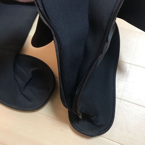 Shoes wrap lapel made in japan รองเท้าใส่กันน้ำ สวมทับรองเท้าที่ใส่อีกที  ช่วยปกป้องรองเท้าที่คุณสวมใส่ไม่ไห้โดนน้ำ ช่วยถนอมรองเท้า รูปที่ 10
