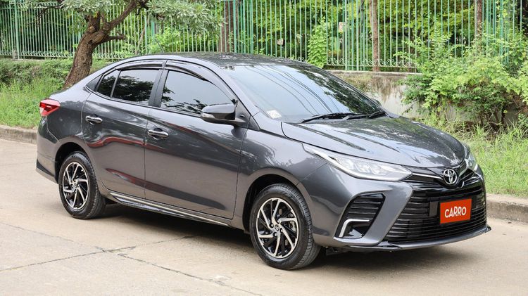 Toyota Yaris ATIV 2022 1.2 Sport Sedan เบนซิน เกียร์อัตโนมัติ เทา