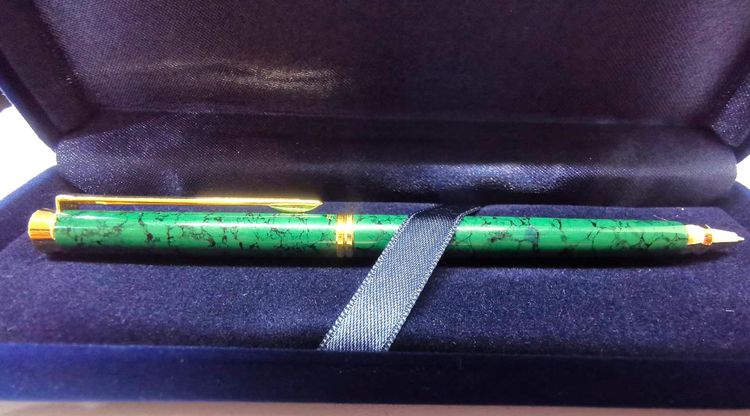ปากกา Pelikan Rollerball Pens Germanyดีไซน์ลายหินอ่อนสีเขียว มันวาว รูปที่ 2