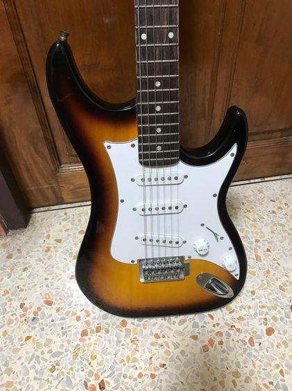 กีต้าร์ไฟฟ้า Washburn 1883 สภาพสวย รูปที่ 3