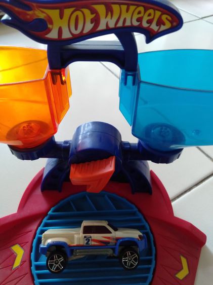 hot wheels รถเปลี่ยนสี รูปที่ 10