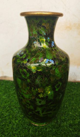 ❤️แจกันดอกไม้ทองเหลือง Cloisonne สีเขียวมรกต ลายดอกไม้ บลัชออน งานวินเทจ มือสองเจแปนนำเข้า❤️ รูปที่ 1