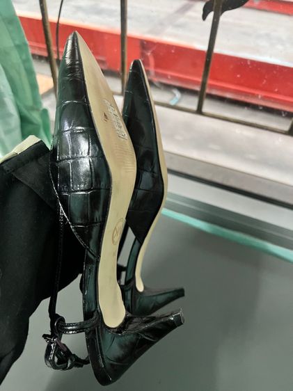 รองเท้าmichalel korsแท้มือ2สภาพสวยมากใส่ได้อีกนาน ขนาด24.5cm รูปที่ 3