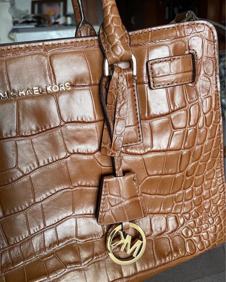 กระเป๋าสะพาย Michael Kors รูปที่ 10