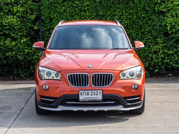BMW X1 2016 2.0 sDrive18i xLine Sedan เบนซิน ไม่ติดแก๊ส เกียร์อัตโนมัติ ส้ม รูปที่ 3
