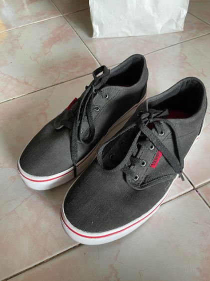รองเท้าผ้าใบ VANS รูปที่ 2