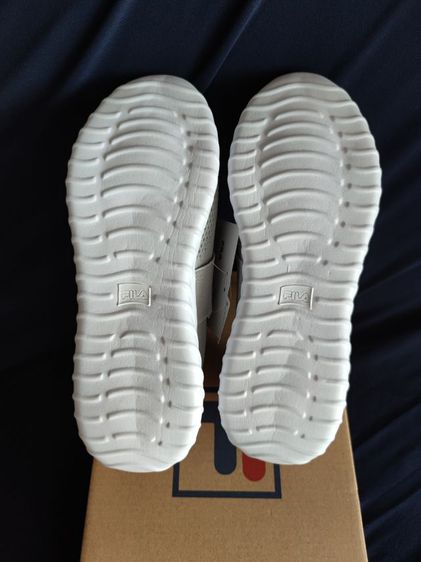 รองเท้าออกกำลังกาย ลำลอง Fila รูปที่ 8