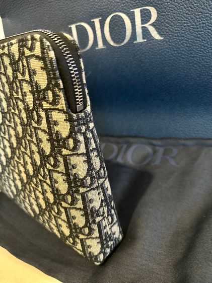 กระเป๋า POUCH ( Beige and Black Dior Oblique Jacquard ) ใบใหญ่ มือสอง สภาพใหม่มาก อปก.ครบ รูปที่ 5