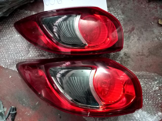 ไฟท้าย  แท้ CX5 รูปที่ 2