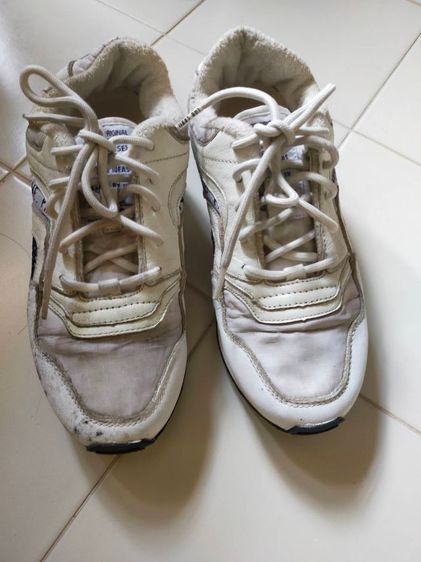 รองเท้าผ้าใบเกาหลีเสริมส้นมือสอง แบรนด์ Lab72 สีขาว ไซส์ 38 (24 ซม) ขายถูก ไม่มีตำหนิใหญ่ พื้นเต็ม เอาไปซักหน่อยยังใส่ได้อีกนาน  รูปที่ 2