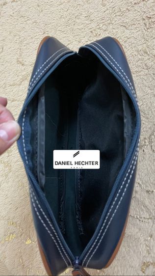 กระเป๋าใส่ของจิปาถะ พียู แบรนด์ daniel hechter จาก Paris รูปที่ 3