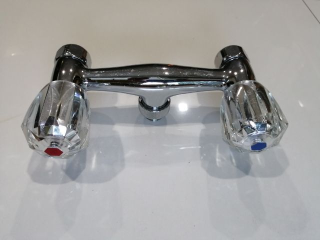 ขายก๊อกน้ำผสมร้อน-เย็นลงอ่างอาบน้ำ วัสดุเกรดพรีเมี่ยมทองเหลืองแท้  ของใหม่เอี่ยม ยังไม่เคยใช้เลย ขายถูกสุดๆ รูปที่ 7