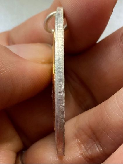 เหรียญรุ่นแรกหลวงปู่ฝั้น อาจาโร รูปที่ 5