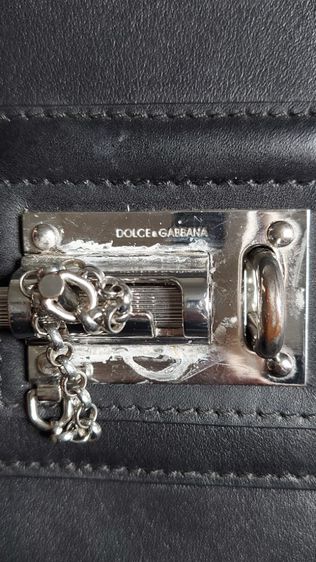 กระเป๋า dolce and gabbana สีดำ ทรงทำงาน รูปที่ 16