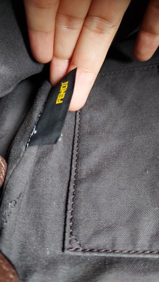 กระเป๋าผ้า Fendi ลายแบรนด์  รูปที่ 16