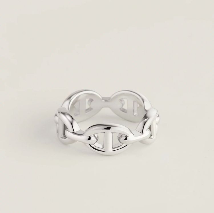 พร้อมส่ง 🔥SALE 14999🔥New แหวน Hermes Chaine d'ancre Enchainee ring Size 52 ยอดฮิต Size นี้ Shopไทยไม่มีของนะแม๊ รุ่นนี้ฮิตมาก ใส่สวยติดนิ้ รูปที่ 2