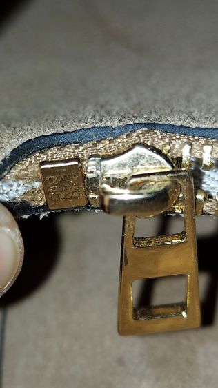 กระเป๋า Loewe  gate สีทูโทน รูปที่ 15