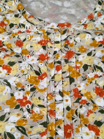 เสื้อวินเทจขนาด (M)Made in Japan เนื้อผ้า cotton ลายดอกไม้สีสด รูปที่ 2