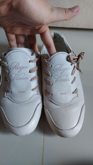 รองเท้าผ้าใบ roger vivier ไซส์ 37  รูปที่ 12