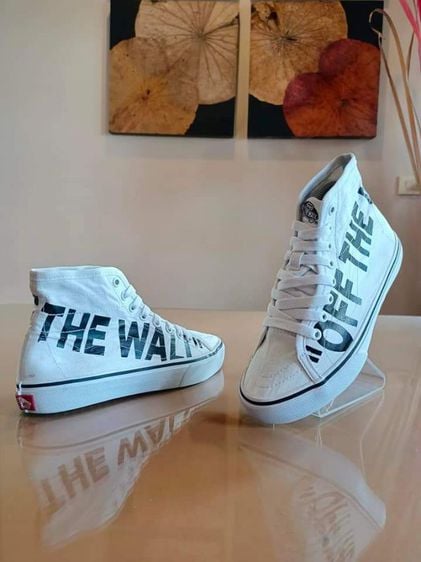VANS OFF THE WALL
(593406-0002)
V38CL DECON
Unisex High Top Lace up Canvas Sneakers รูปที่ 4