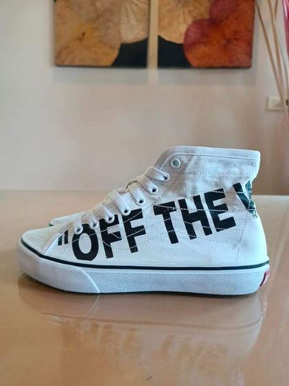 VANS OFF THE WALL
(593406-0002)
V38CL DECON
Unisex High Top Lace up Canvas Sneakers รูปที่ 6