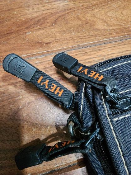 กระเป๋า เล็ก คาดเอว สพะายข้าง ใส่เงิน ใส่มือถือ สวย ทรงวินเทจ หายาก สภาพดี รุ่นใหม่ รูปที่ 4