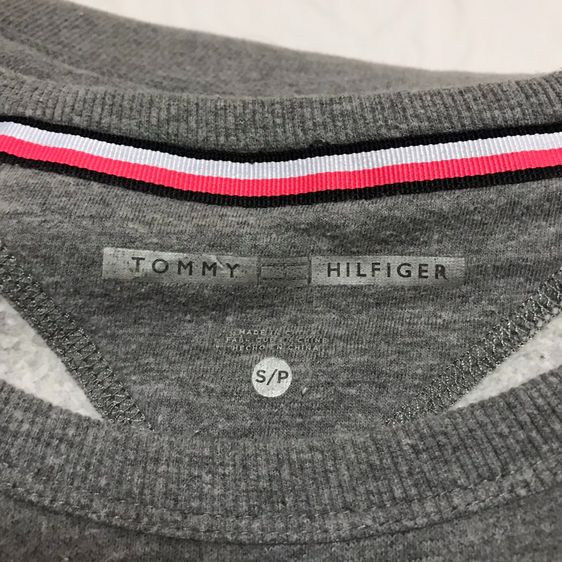 Tommy Hilfiger size S สเวตเตอร์ผ้ายืด ผ้าไม่หนามาก รูปที่ 5