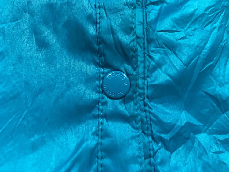 เสื้อแจ็คเก็ตแขนยาว ADIDAS Original แท้ 💯 size M ขนาด อก 21 ยาว 25 สภาพดีมาก ผ้าร่มสีฟ้า ดีเทลสวย รายละเอียดดีหายากน่าสะสมครับ รูปที่ 9