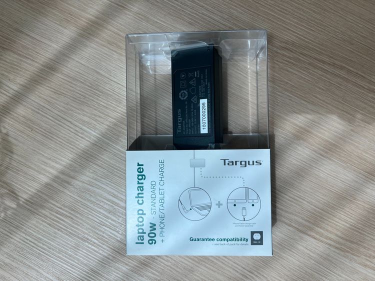 Targus 90W Standard Laptop Charger + Phone Tablet Charger รูปที่ 2