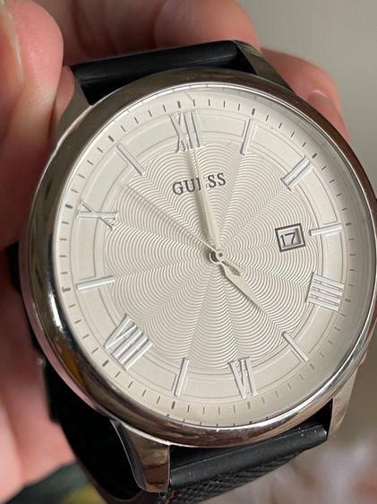 ส่งต่อ‼️ นาฬิกา GUESS แท้ หน้าปัดสีครีมขาว สายเดิม กล่องเดิม สภาพสวย มีรอยการใช้งานบ้าง รูปที่ 3