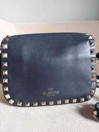 กระเป๋าสะพายใบเล็กๆ Valentino Garavani  รูปที่ 13