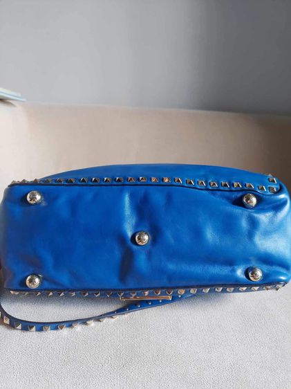 กระเป๋า Valentino Garavani แท้ รุ่น rock studd สีน้ำเงิน  รูปที่ 5