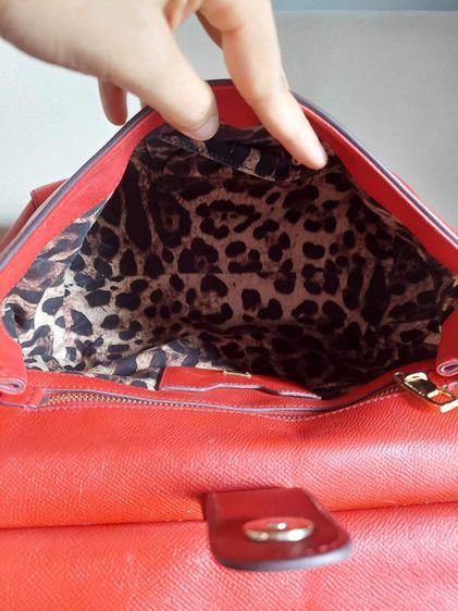 กระเป๋า dolce and gabbana สีแดง รุ่นลิมิเตด รูปที่ 6