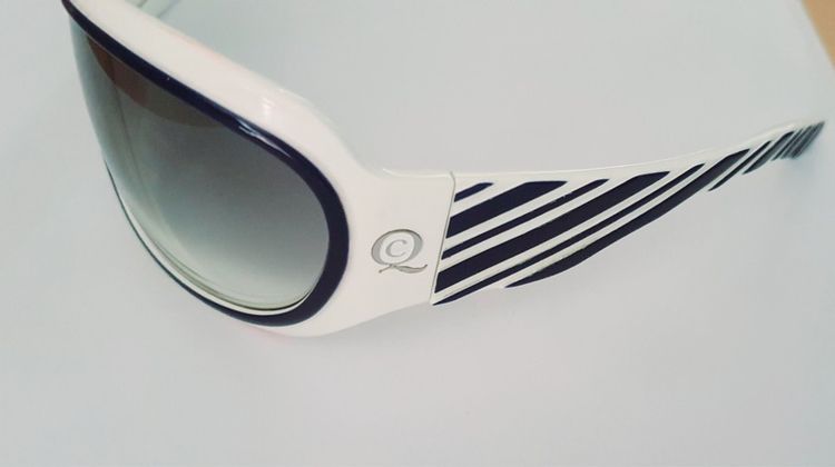 Alexander Mcqueen เเว่นกันเเดด แท้ รูปที่ 3