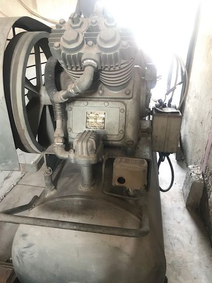 เครืองปัีมลม FUJI Compressor 4 สูบ  7.5HP 380 โวล์ + มอเตอร์ไฟฟ้า Mitsubishi Super Line J-series รูปที่ 5